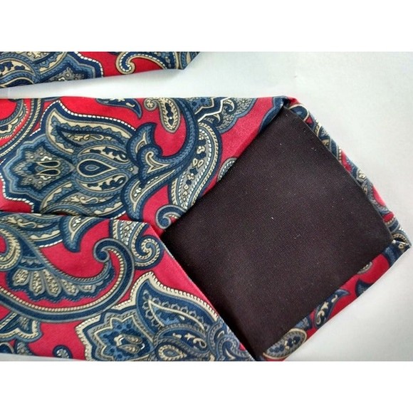 Tie - Picture 6 of 12